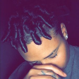 Meet your Posher, Nea